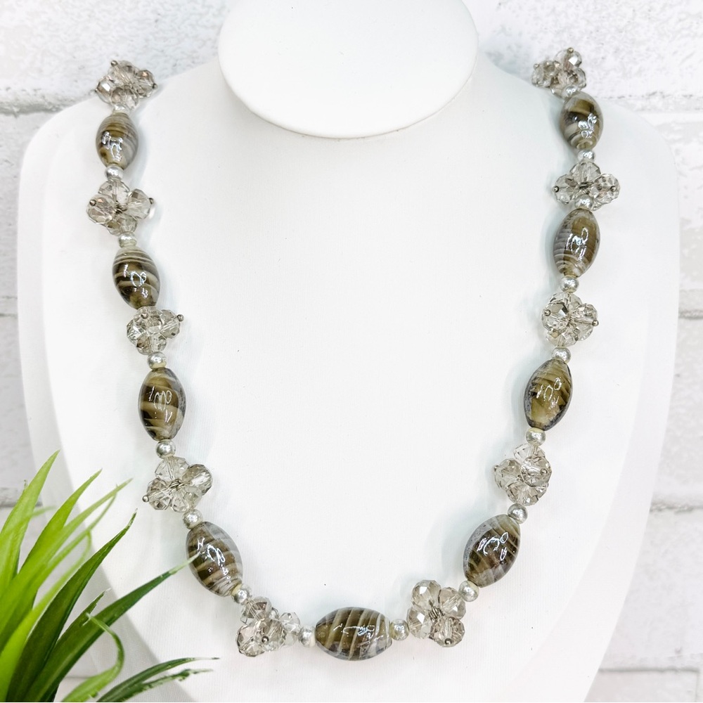 Handmade Gray Brown Swirl Oval Art Glass Smokey Crystal Cluster Beaded Necklace